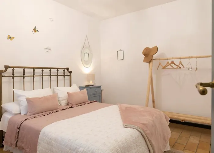 Apartment Andalusian Courtyard Seville