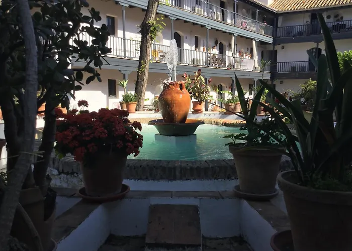 Andalusian Courtyard Apartment Seville