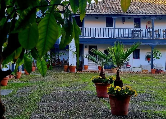 Andalusian Courtyard Apartment *