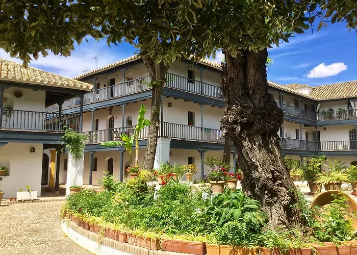 Andalusian Courtyard Apartment *